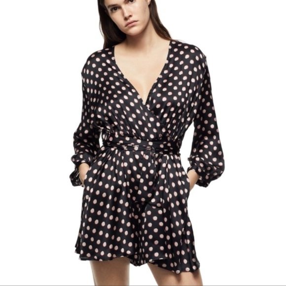 NWT ZARA SHORT BLACK POLKA DOT JUMPSUIT - Picture 2 of 3